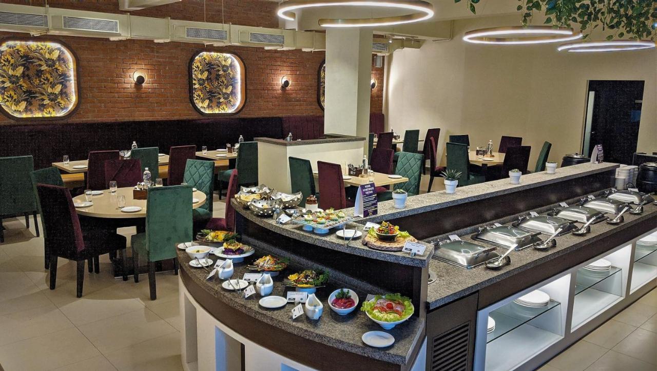 Blu Petal - A Business Hotel Μπανγκαλόρ Εξωτερικό φωτογραφία