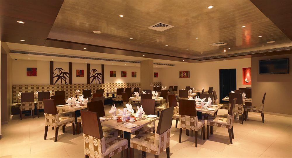 Blu Petal - A Business Hotel Μπανγκαλόρ Εξωτερικό φωτογραφία