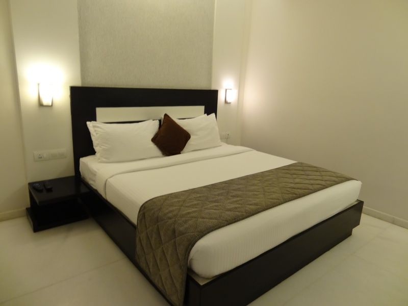 Blu Petal - A Business Hotel Μπανγκαλόρ Εξωτερικό φωτογραφία