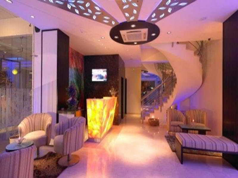 Blu Petal - A Business Hotel Μπανγκαλόρ Εξωτερικό φωτογραφία